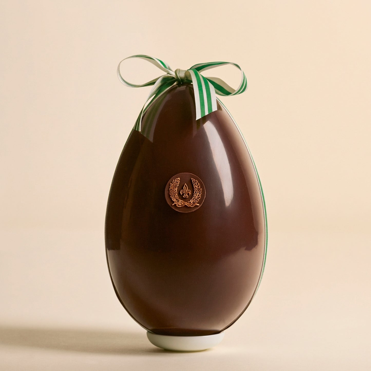 The Egg of Debauve & Gallais